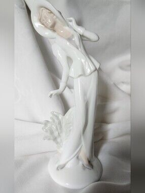 Elegant White Porcelain Lady Sculpture with Subtle Blush Accents